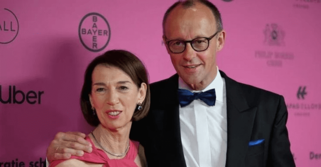 Carola Öffentliche Auftritte